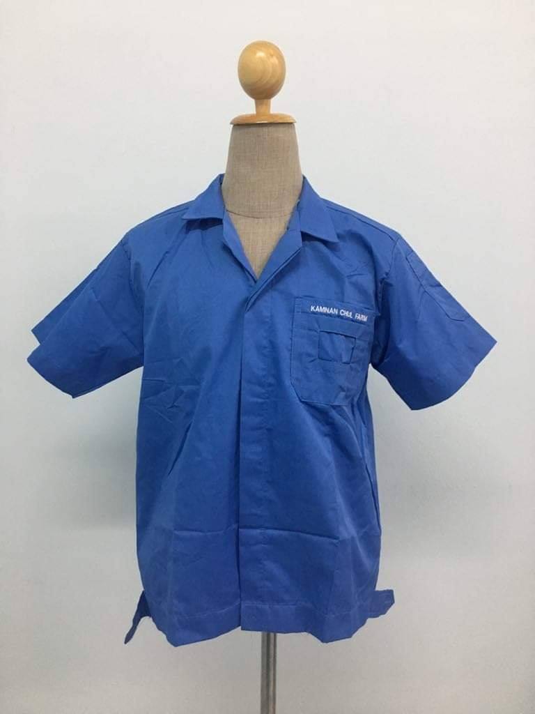 เสื้อช๊อปและยูนิฟอร์ม