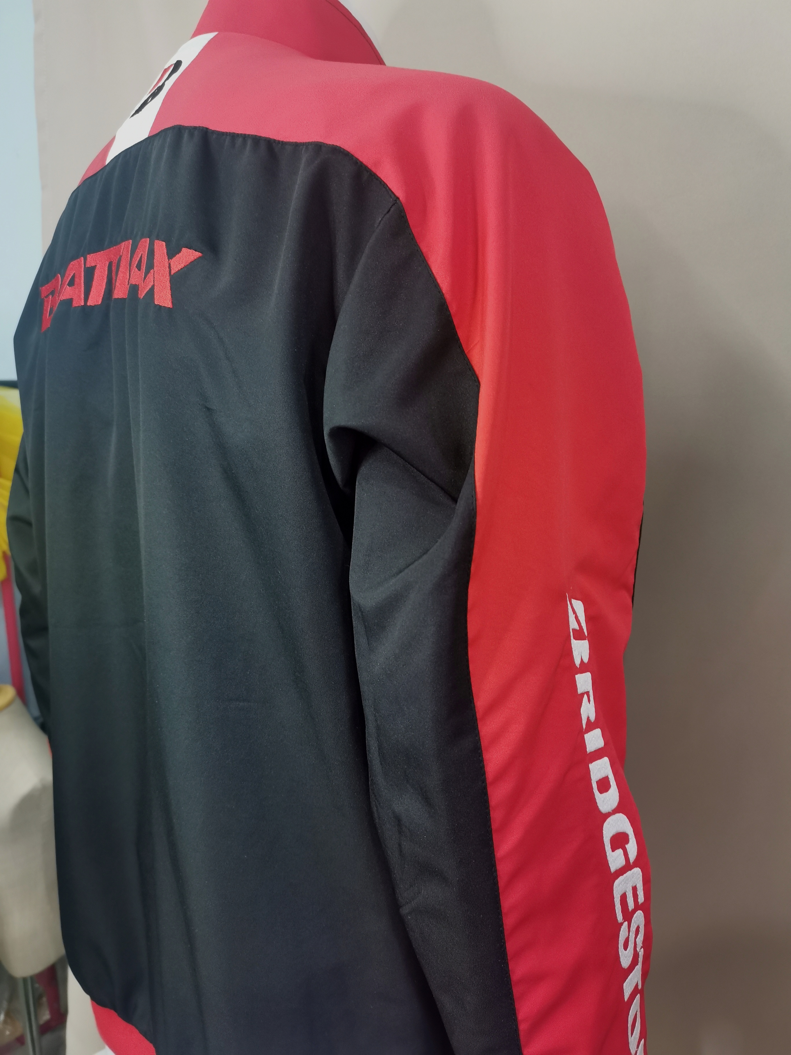 แจ็กเก๊ต​22